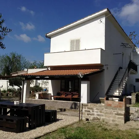 Il Casale Del Sor Vince Canale Monterano